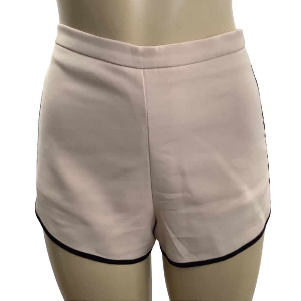 Alythea zippered with satin lining shorts size large (Preowned)